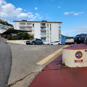 les-pieds-dans-leau-la-tte-dans-les-nuages.topcostabravahotels.com/